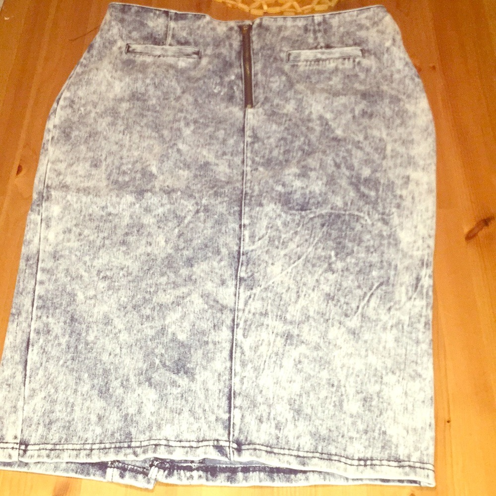 Acid wash denim skirt